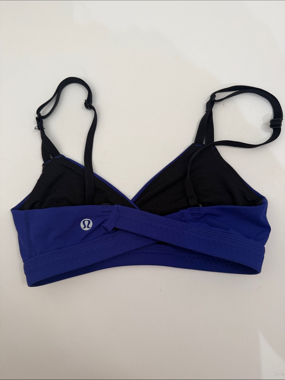Lululemon Sports Bra Womens Size 2 Black Blue Activewear - Picture 4 of 7